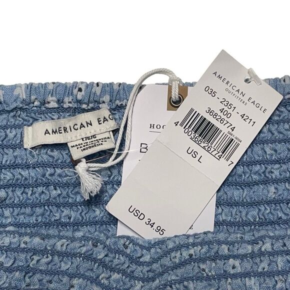 AE Blue DItsy Floral Smocked Twist Front Crop Top - Picture 4 of 7